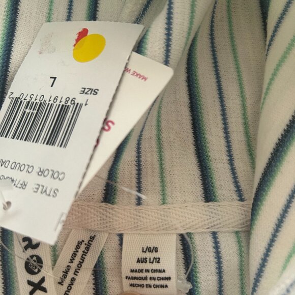 Roxy Rich Coast Striped Pullover Over - Picture 8 of 8